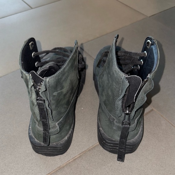 Mens Puma Boots (Weeknd XO) - Picture 3 of 4